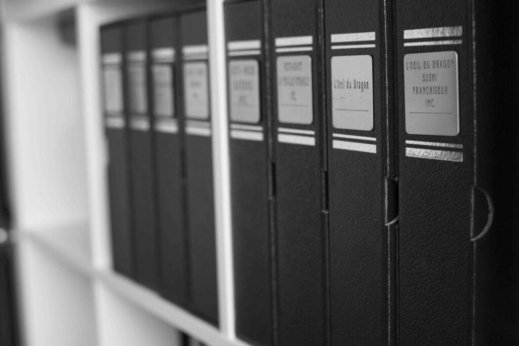 Incorporations: Livre de société complet et structuré après une incorporation